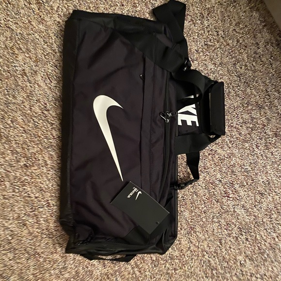 Nike Other - *SOLD*Nike Brasilia Duffel Bag